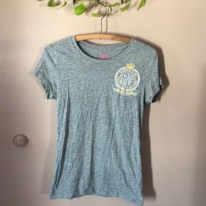 💕 vs pink tee 💕